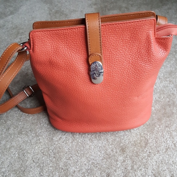 Valentina Handbags - 🧚‍♀️NWOT Valentina orange/tan leather crossbody
